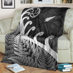 New Zealand Rugby Maori Premium Blanket Silver Fern Koru Vibes Black