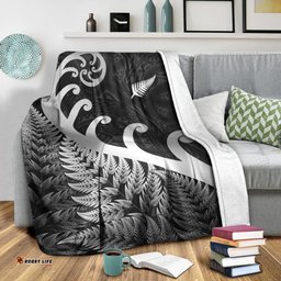 New Zealand Rugby Maori Premium Blanket Silver Fern Koru Vibes Black