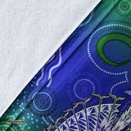 Torres Strait Islands Premium Blanket Aboriginal Art Lizard Symbol Peace