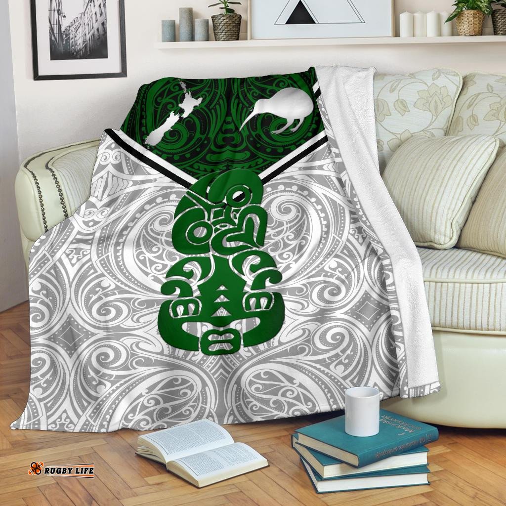 New Zealand Maori Rugby Premium Blanket Pride Version White