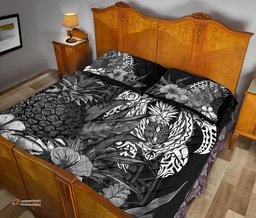 Polynesian Turtle Pineapple Quilt Bed Set