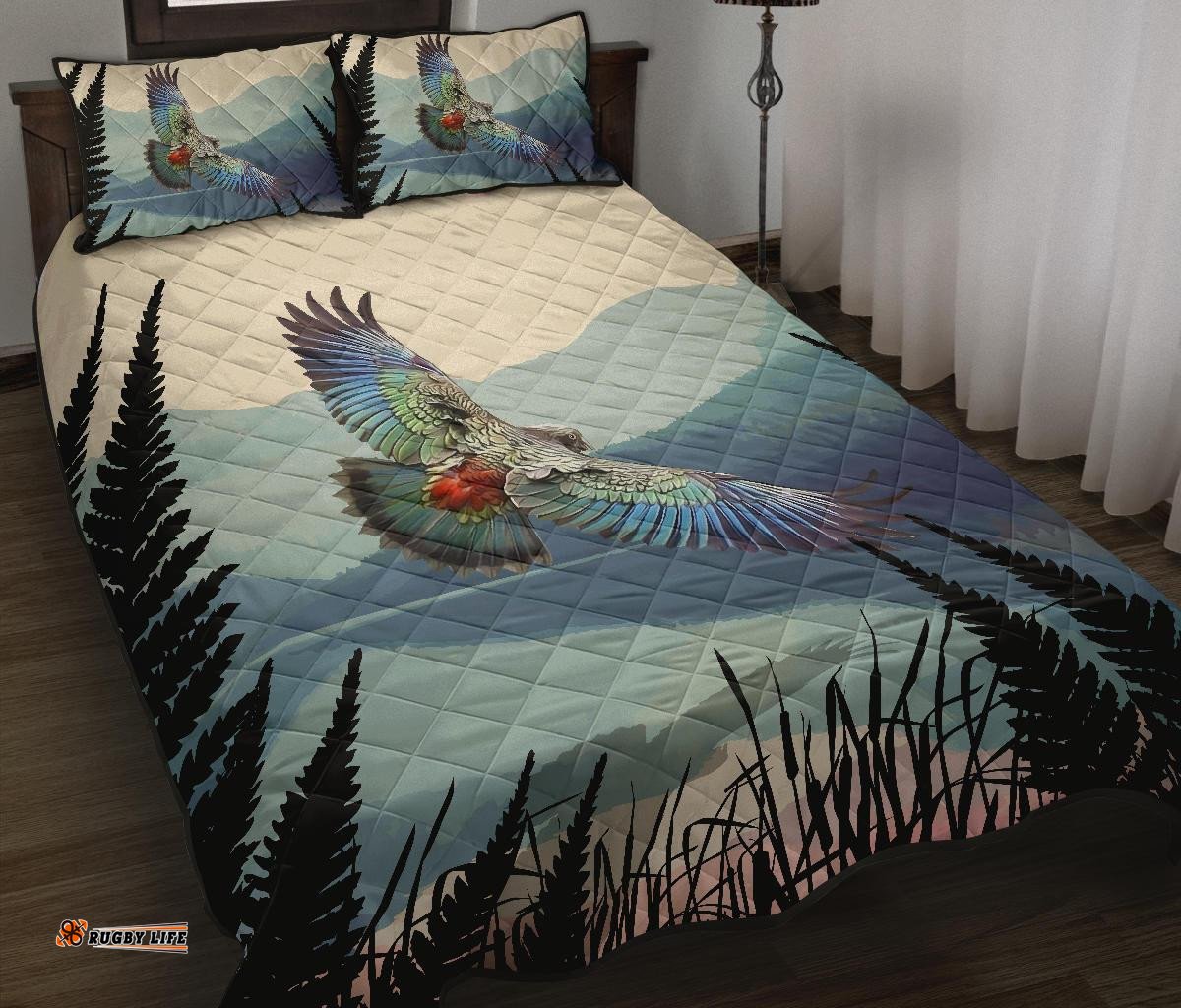 Flying Kea Parrot New Zealand Quilt Bed Set