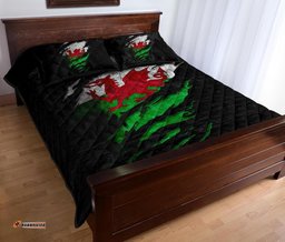 Wales in Me Quilt Bed Set Special Grunge Style
