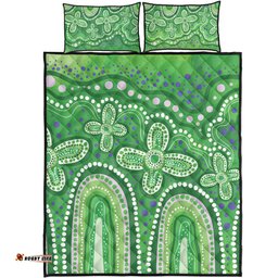 Australia Aboriginal Quilt Bed Set - Dot painting illustration in Aboriginal style Green Quilt Bed Set