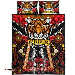 Australia Tigers Anzac Day Watercolour Quilt Bed Set - Custom Remembrance Tigers With Poppy Flower