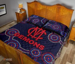 Demons Quilt Bed Set