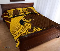 Hawks Quilt Bed Set