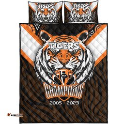 Amazing Aussie Wests Tigers Talent Win Games But Teamwork And Intelligence Win Championships With Aboriginal Style Quilt Bed Set