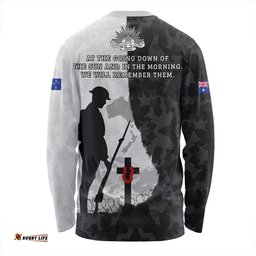 Amazing Aussie Australia Anzac Day Lest We Forget Black Grunge Style Long Sleeve T-shirt