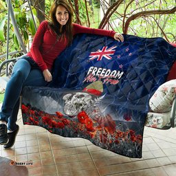 new zealand anzac day quilt freedom aint free