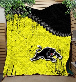 penrith panthers premium quilt grunge polynesian tattoo nrl