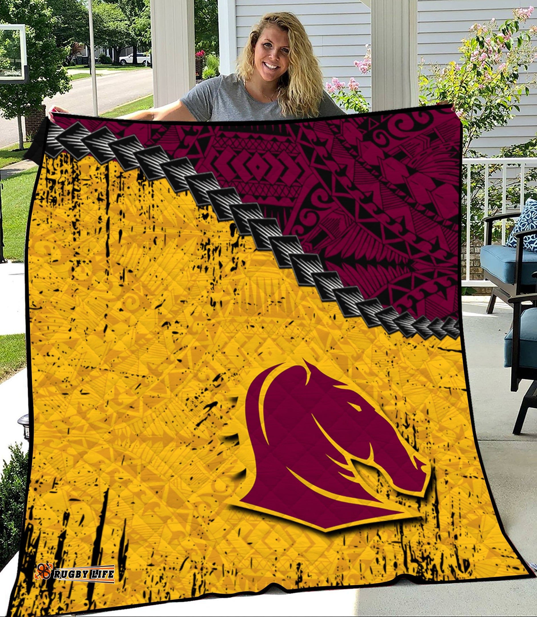 brisbane broncos premium quilt grunge polynesian tattoo nrl