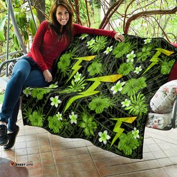 australian thunder cricket quilt baeuty pacific hibiscus and polynesian pattern