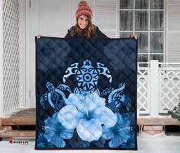 turtle and hibiscus premium quilt