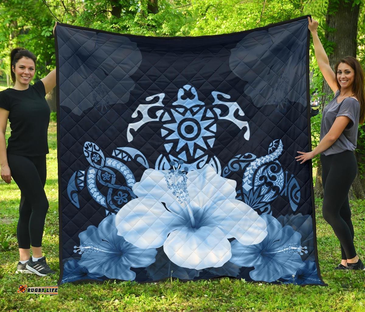 turtle and hibiscus premium quilt