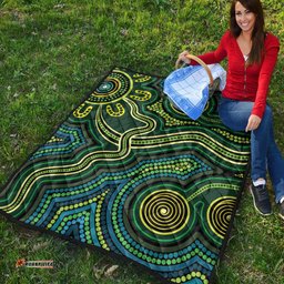 Australia Aboriginal Inspired Quilt - Green Circle Aboiginal Inspired Dot Painting Style