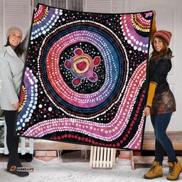 Australia Dot Painting Inspired Aboriginal Quilt - Turtles With Dot In Aboriginal Quilt