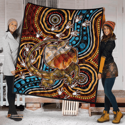 Australia Aboriginal Inspired Quilt - Aboriginal Inspired frill necked lizard dreaming