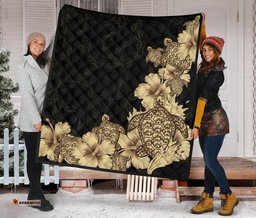 hibiscus plumeria golden turtle premium quilt