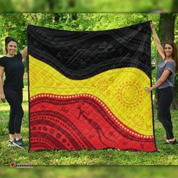Amazing Aussie Australia Aboriginal Flag Colors In A Dot Art Painting Quilt