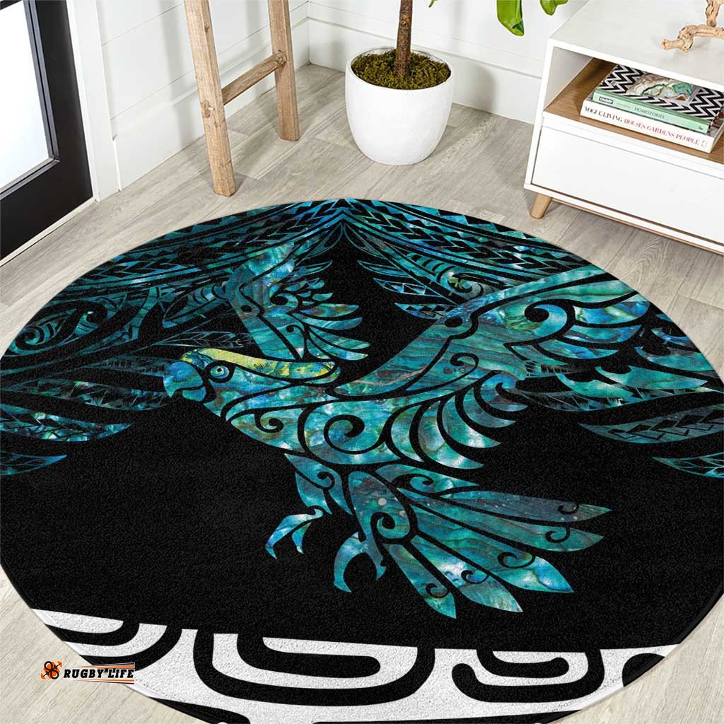New Zealand Sulphur crested Cockatoo Round Carpet Aotearoa Maori Mix Paua Shell