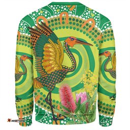 Amazing Aussie Australia Aboriginal Brolga Bird Dancing With Australia Native Flowers V2 Sweatshirt