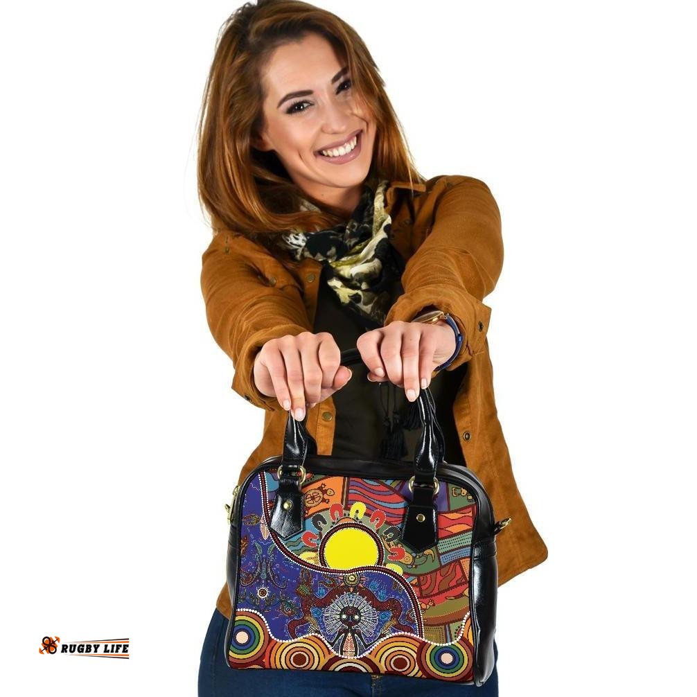 Shoulder Handbags - Shaman People and Animals