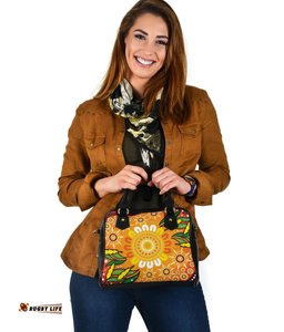 Shoulder Handbag - Indigenous Circle Leaf Patterns