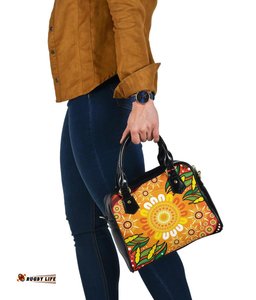 Shoulder Handbag - Indigenous Circle Leaf Patterns