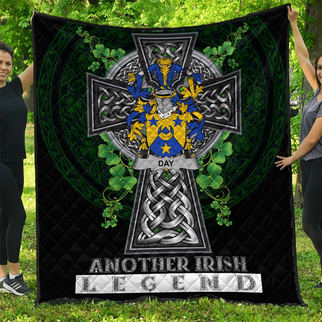 1sttheworld Premium Quilt - Day Irish Family Crest Quilt - Irish Legend A7 | 1sttheworld.com