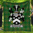 1sttheworld Premium Quilt - Mordaunt Irish Family Crest Quilt - Irish National Tartan A7 | 1sttheworld.com