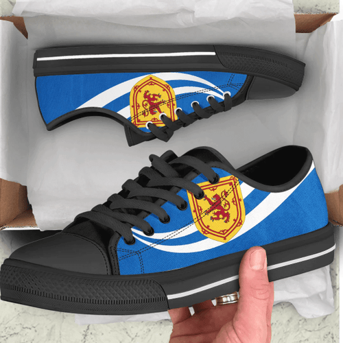 1sttheworld Shoes - Scotland Coat of arms and Flag Low Top Shoes A35
