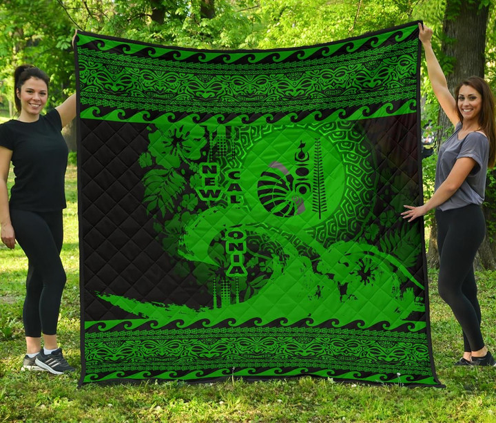 New Caledonia Quilt Wave Green Design K7