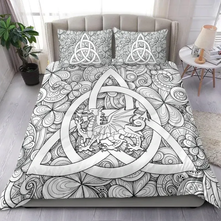 Celtic Wales  Bedding Set- Dragon White Wales With Triquetra Celtic Symbol - BN17