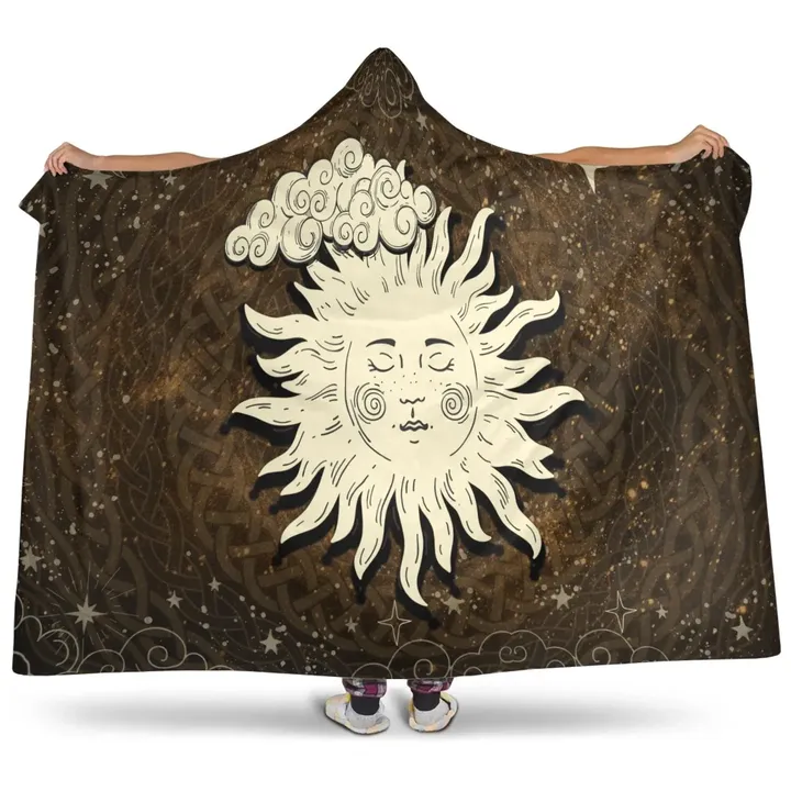 Celtic Wicca Hooded Blanket - Wicca Sun & Moon - BN23