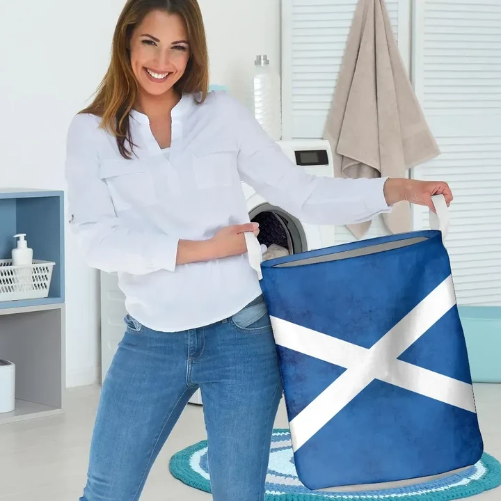 Scotland Flag Grunge Style Laundry Basket