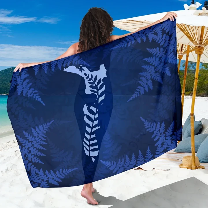 New Zealand Map and Silver Fern Sarong
