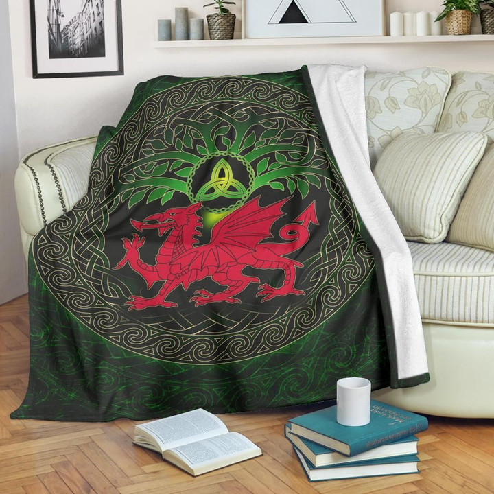 Wales Celtic Premium Blanket - Tree Of Life & Cymru