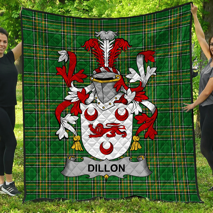 1sttheworld Premium Quilt - Dillon Irish Family Crest Quilt - Irish National Tartan A7 | 1sttheworld.com
