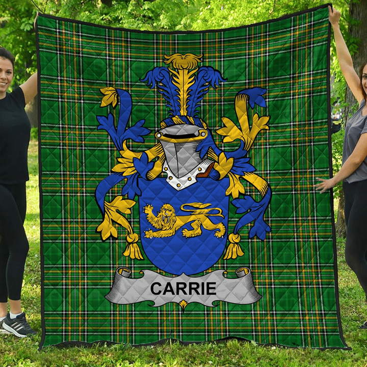 1sttheworld Premium Quilt - Carrie Or O'Carrie Irish Family Crest Quilt - Irish National Tartan A7 | 1sttheworld.com