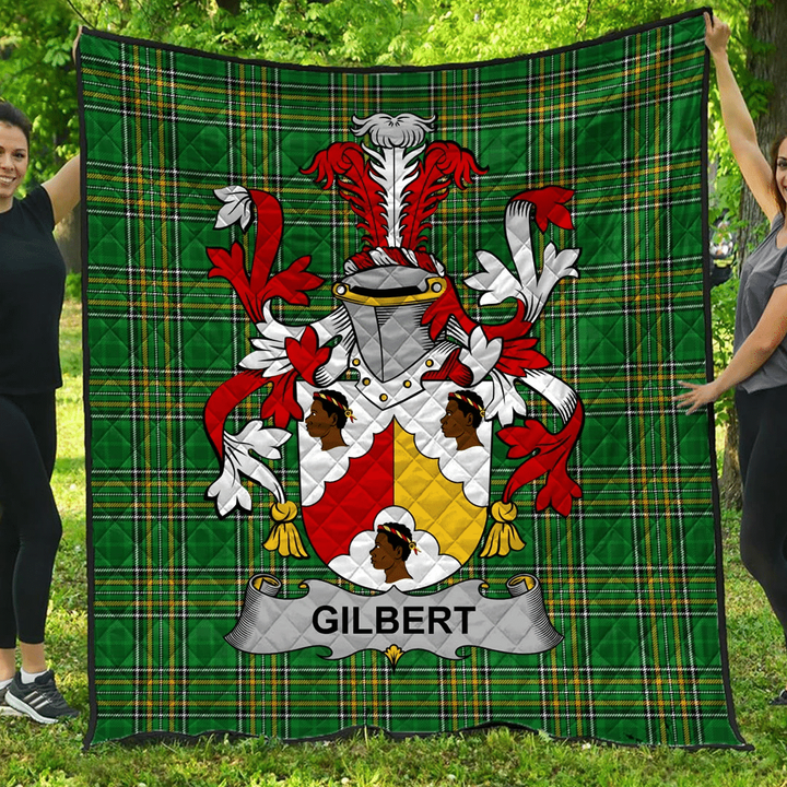 1sttheworld Premium Quilt - Gilbert Irish Family Crest Quilt - Irish National Tartan A7 | 1sttheworld.com