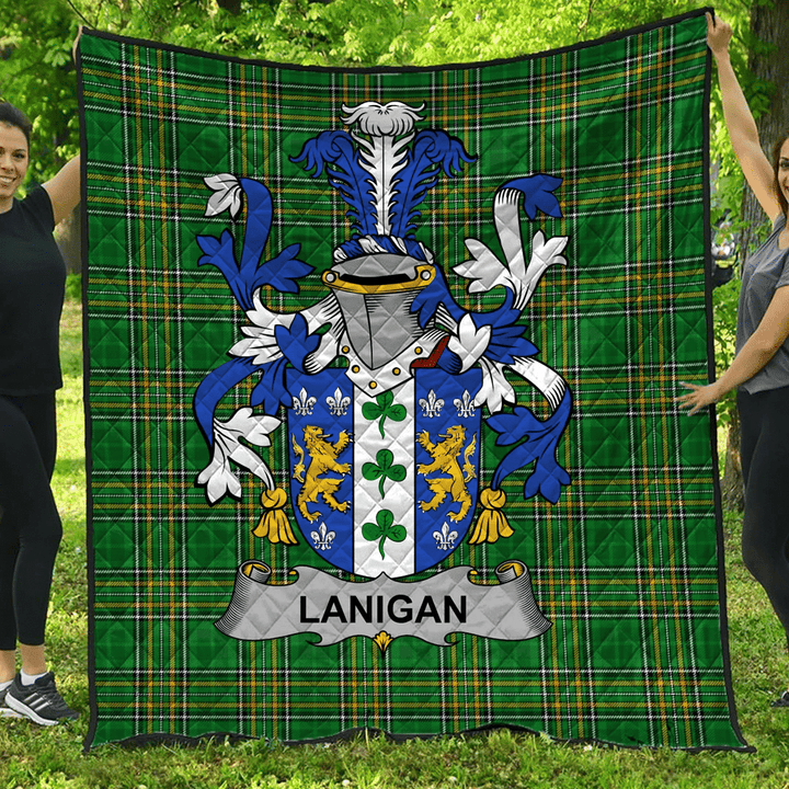 1sttheworld Premium Quilt - Lanigan Or O'Lenigan Irish Family Crest Quilt - Irish National Tartan A7 | 1sttheworld.com