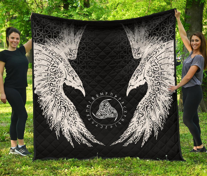 Vikings Quilt Muninn | Exclusively at 1sttheworld.co