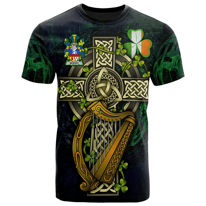 1sttheworld Ireland T-Shirt - McEvoy or McKelvey Irish Family Crest and Celtic Cross A7