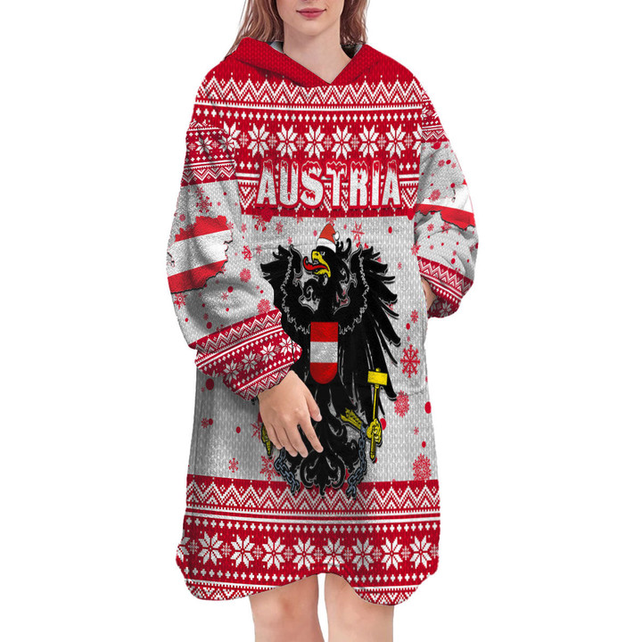 1sttheworld Clothing - Austria Christmas Pattern Snug Hoodie A31
