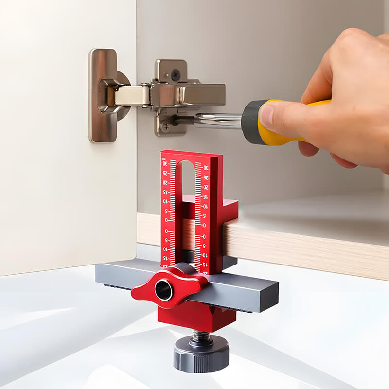 2-in-1 Cabinet Door Mounting Jig – Aluminum Alloy Adjustable Positioner With Bidirectional Scale, Drill Guide & Clamp For Handles And Hinges