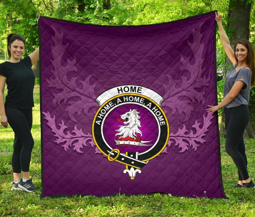 Home Ancient Crest Violet Quilt TH8