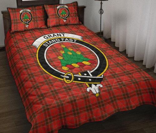 Grant Weathered Tartan Quilt Bed Set Clan Badge K7