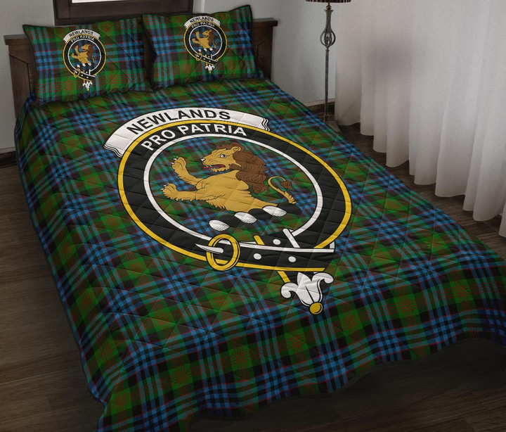 Newlands of Lauriston Tartan Quilt Bed Set Clan Badge