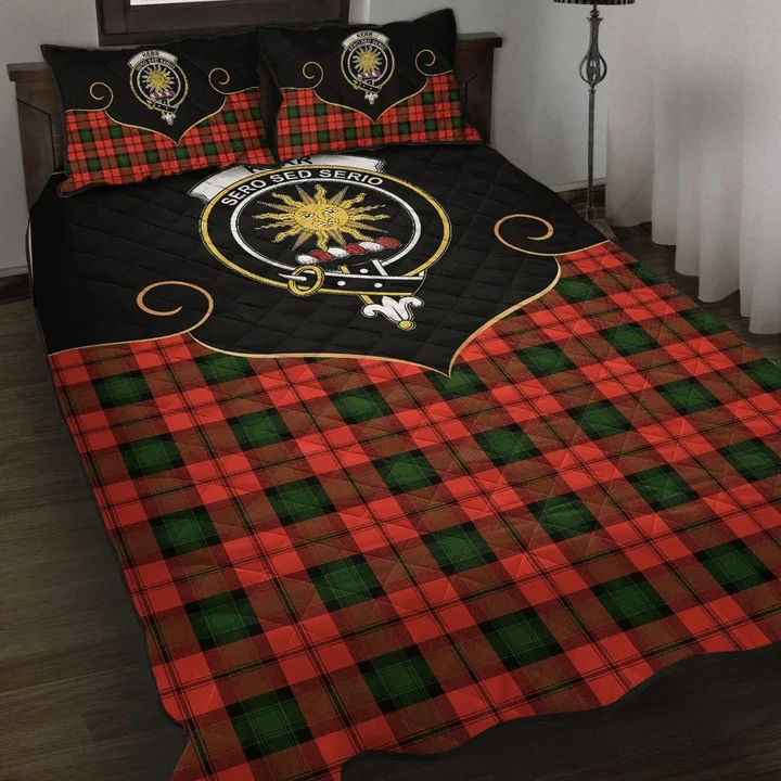 Kerr Modern Clan Cherish the Badge Quilt Bed Set